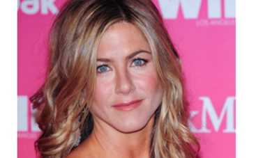 Дженнифер Энистон отдохнула с новым бойфрендом