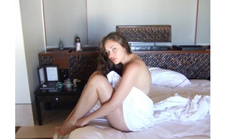 Интимные снимки Алены Водонаевой попали в интернет ФОТО