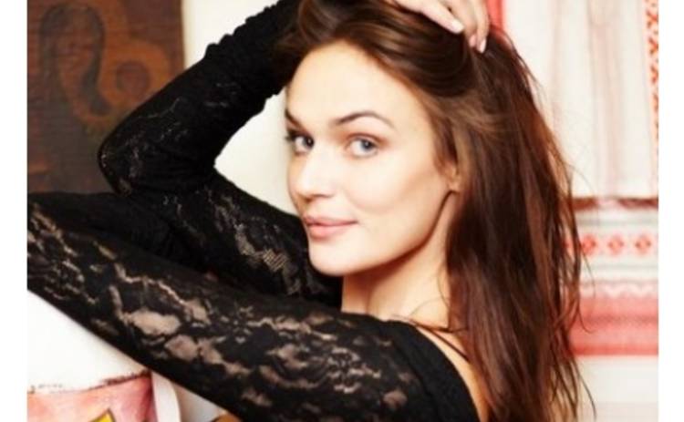 Алена Водонаева увидела синяки Кристины Агилеры