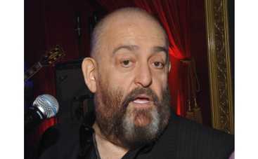 От Михаила Шуфутинского сбежал техник