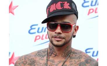 Тимати сделал тату в честь возлюбленной ФОТО