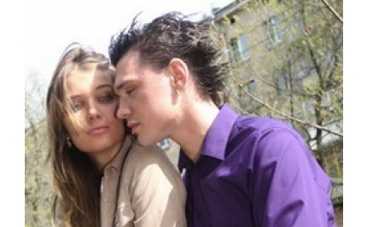 Солиста "Корней" отвергла невеста