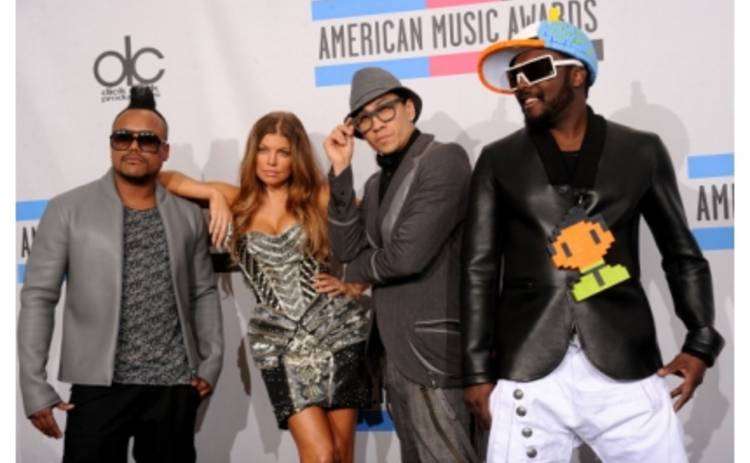 Солист Black Eyed Peas теряет зрение