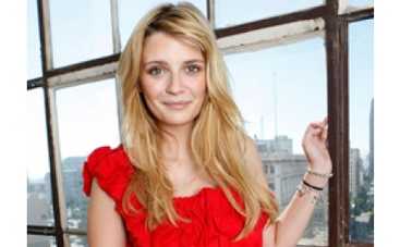 Миша Бартон потеряла сознание в пробке