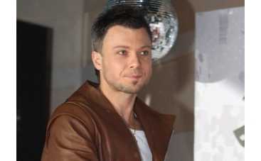 Петр Дмитриченко публично раздел девушку