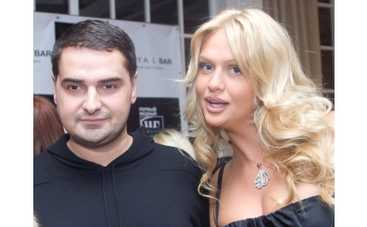 Директор Виктории Лопыревой избил журналистку