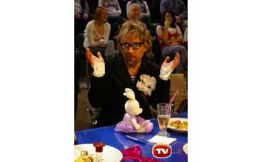 Шоу-бизнес выйдет на красную дорожку