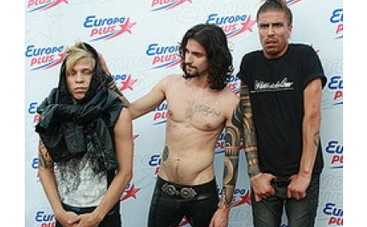 QUEST PISTOLs покинул солист