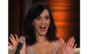 Кэти Перри приходилось комплексовать из-за фигуры