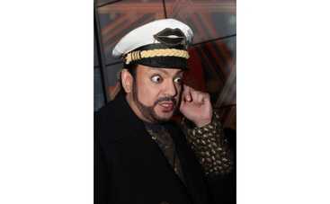 Филипп Киркоров занялся домработницей