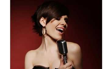 Эрика нашла себе покровителя