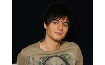 Экс-"фабрикант" снял звезду Playboy