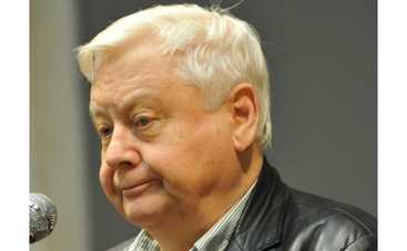 Табаков после операции вышел на работу