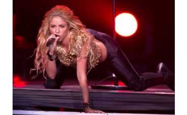 Шакиру застукали с любовником-футболитсом