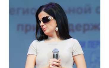 Журналист высмеял незрячую Диану Гурцкая