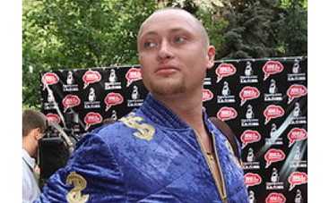 Шура снова стал беззубым