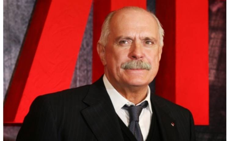 Михалкова вынудили завести блог