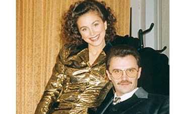 Экс-продюсер Ани Лорак снимает порно ФОТО