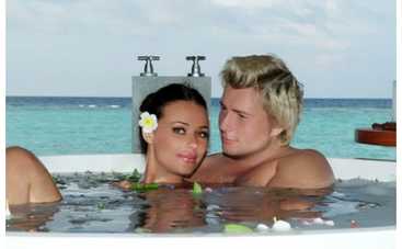 Федорова перевезла Баскова с Маврикия на Мальдивы