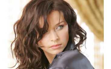 Татьяна Недельская поможет усыновить ребенка