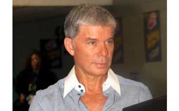 Олегу Газманову сорвали концерт