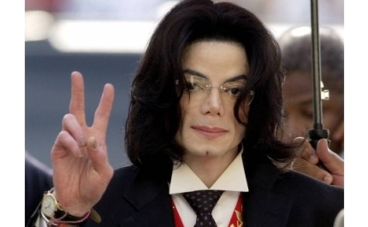 Майкла Джексона увековечили в виде Мадонны ФОТО