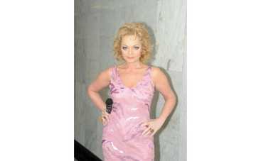 Долина публично извинилась перед Захаровым