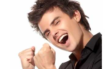 Кирилл Туриченко сделал депиляцию