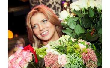 Настя Задорожная сыграла свадьбу