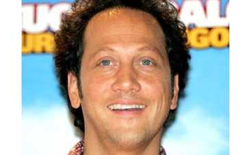 "Мужчина по вызову" женился!