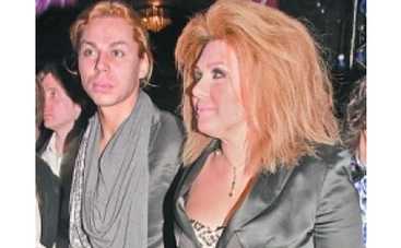 Ева Польна родила от трансвестита