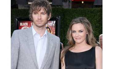 Алисия Сильверстоун стала мамой