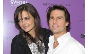 Дочь Тома Круза работает на его жену