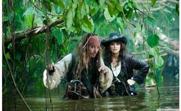 "Пираты Карибского моря: На странных берегах"