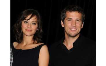 Марион Котийяр стала мамой