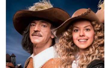 Дочь мушкетера показала сына ФОТО