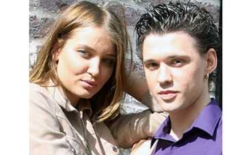 Подруга солиста "Корней" развлекается с экс-мужем Акиньшиной