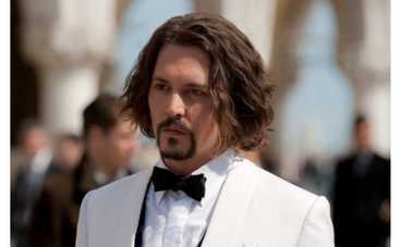 Джонни Депп теперь в команде The Beatles