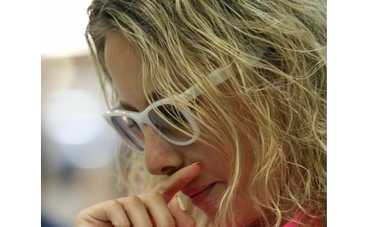 Собчак при всех расплакалась