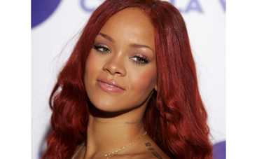 Рианна стреляла в человека