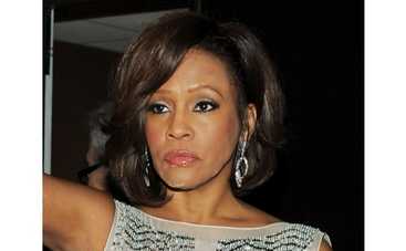 Жизнь Уитни Хьюстон в опасности