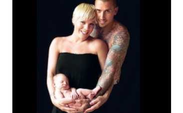 Pink показала свою дочь