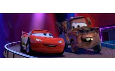 "Тачки 2": шпик на колесах