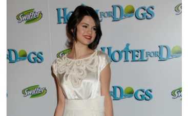 У Селены Гомес есть шансы стать молодой Шарлоттой