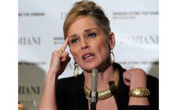 Шерон Стоун заплатит за причинение вреда чужому здоровью