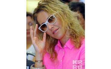 Холостяка заманят Ксенией Собчак