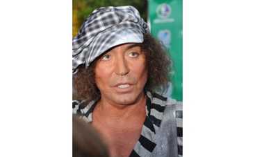 Валерий Леонтьев отдохнул с нудистами