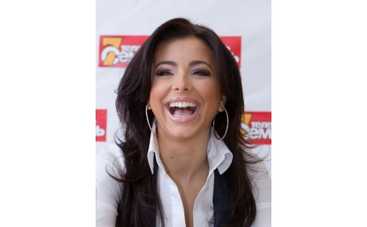 Ани Лорак держит родственников на расстоянии