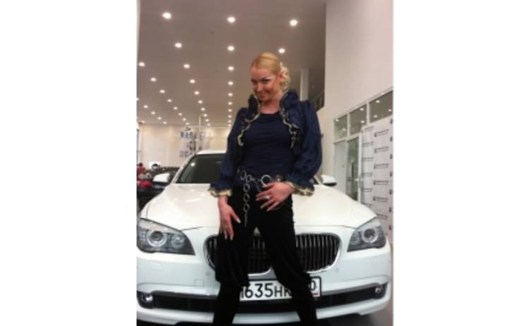 Анастасия Волочкова поссорилась с мамой