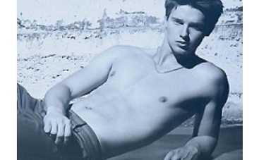 Сын Арнольда Шварценеггера разделся